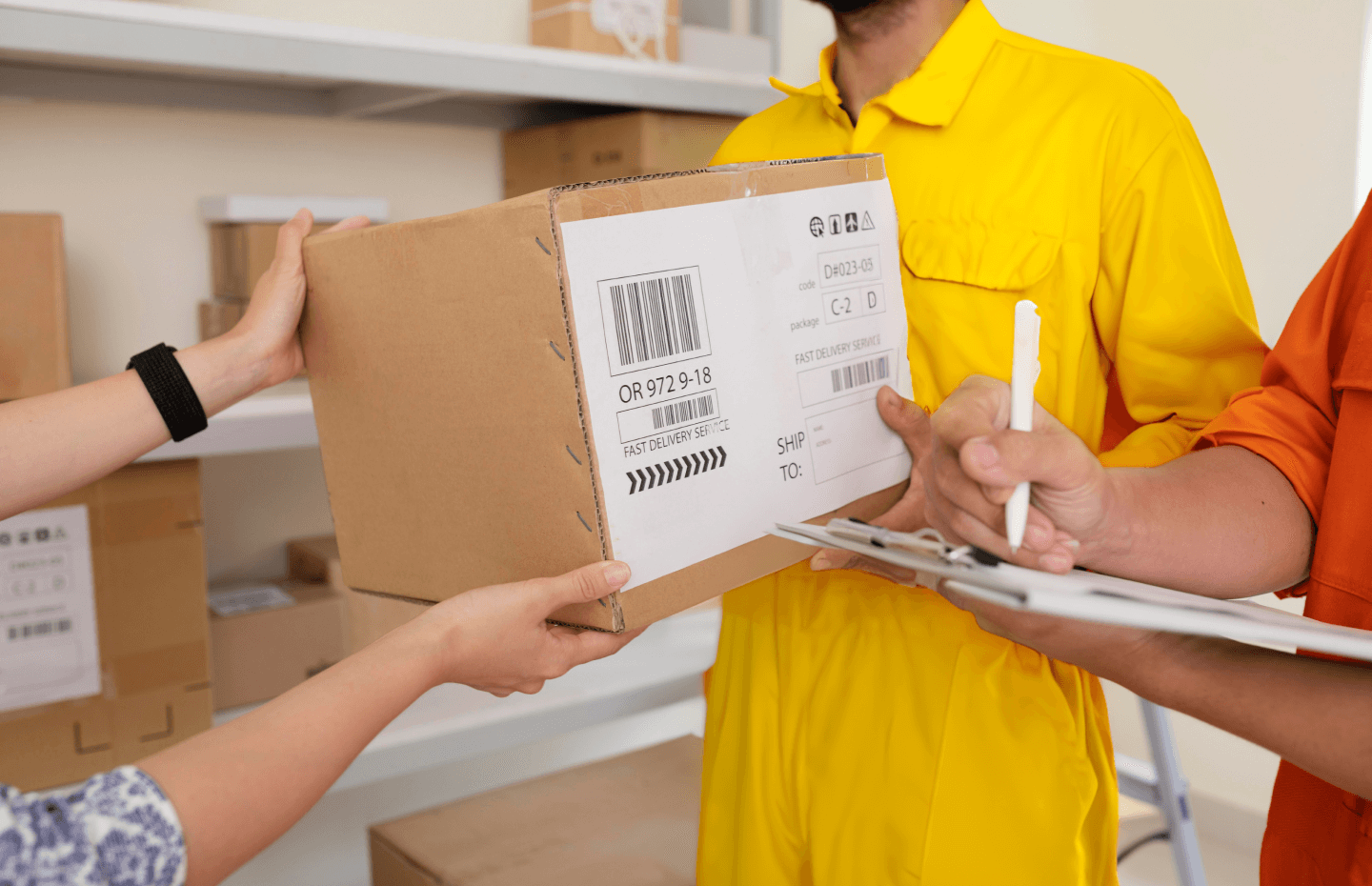 Flying Tigers Express shipment tracking app screen